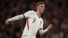 How do players withdraw from an international squad?